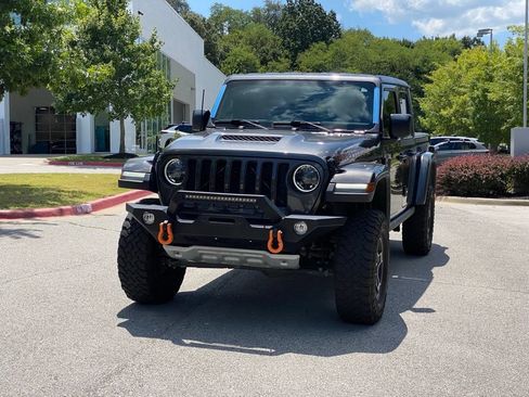 Used 2023 Jeep Gladiator Mojave w/ LED Lighting Group AWD/4WD image 3