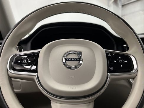 Used 2024 Volvo S60 B5 Ultimate w/ Climate Package image 16