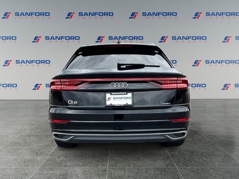 Used 2021 Audi Q8 Premium Plus w/ Premium Plus Package AWD/4WD image 4