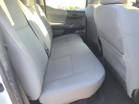 Used 2023 Toyota Tacoma SR AWD/4WD image 23