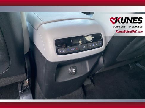 Used 2024 Hyundai Palisade SEL image 37