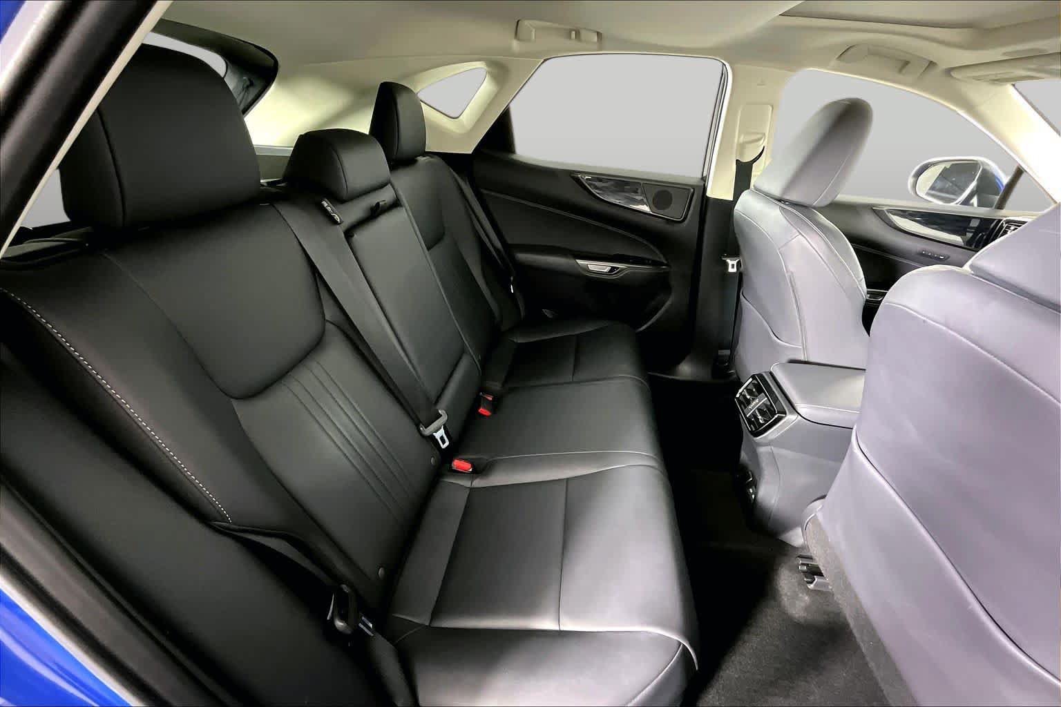 Used 2024 Lexus NX 350h AWD w/ Vision Package image 19