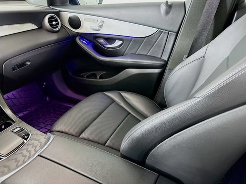 Certified 2022 Mercedes-Benz GLC 300 image 24