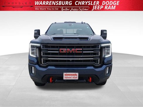 Used 2022 GMC Sierra 2500 AT4 w/ AT4 Preferred Package image 9