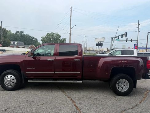 Used 2016 Chevrolet Silverado 3500 LTZ w/ Duramax Plus Package AWD/4WD image 7