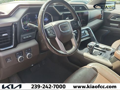 Used 2024 GMC Sierra 1500 Denali w/ Denali Reserve Package AWD/4WD image 19