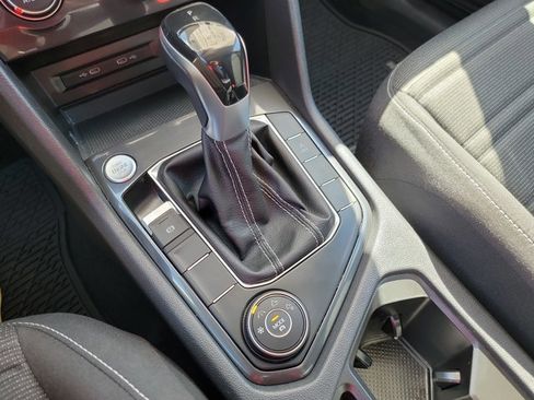 Used 2022 Volkswagen Tiguan S w/ Driver Assistance Package image 22