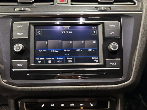 Used 2023 Volkswagen Tiguan S image 18