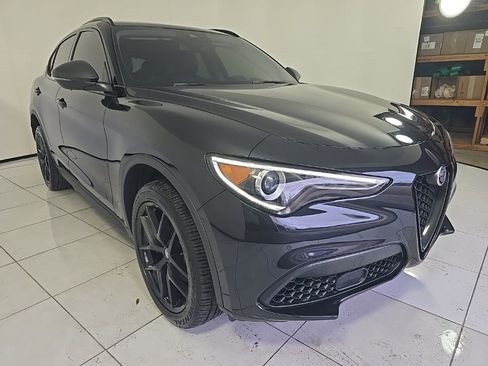 Used 2020 Alfa Romeo Stelvio w/ Nero Edizione RWD image 3