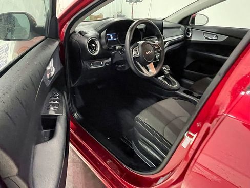 Used 2023 Kia Forte LXS image 16