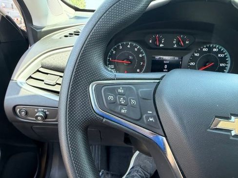 Used 2024 Chevrolet Malibu LT FWD image 20