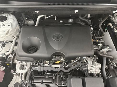 Used 2024 Toyota RAV4 LE AWD/4WD image 23