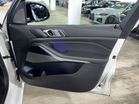 Certified 2026 BMW X5 M60i image 9