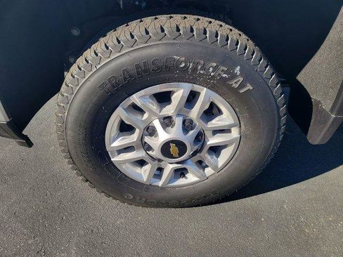 Used 2026 Chevrolet Silverado 2500 W/T w/ WT Convenience Package RWD image 29
