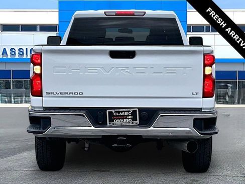 Used 2023 Chevrolet Silverado 2500 LT w/ Convenience Package image 6