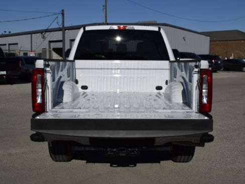 Used 2025 Ford F250 XLT w/ FX4 Off-Road Package image 21