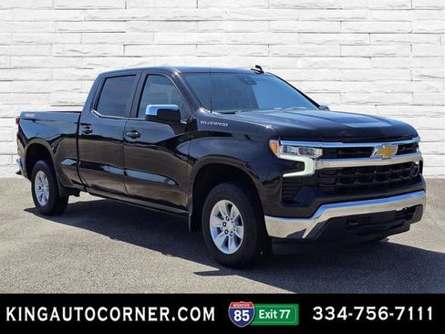 Used 2023 Chevrolet Silverado 1500 LT w/ Protection Package image 3