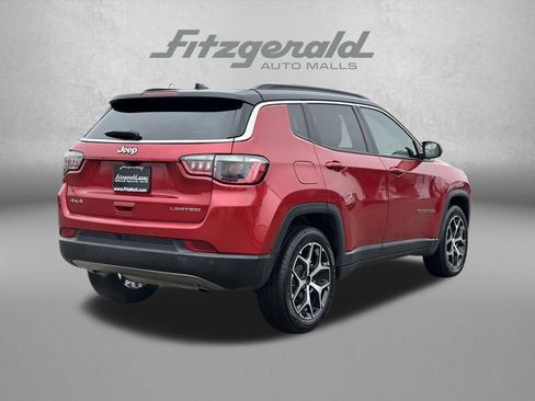 Used 2024 Jeep Compass Limited AWD/4WD image 5