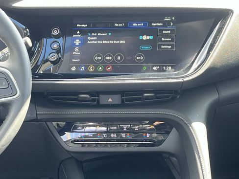 Used 2023 Buick Envision Avenir image 16