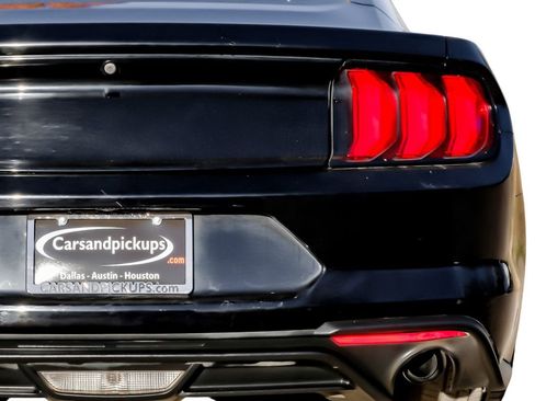 Used 2019 Ford Mustang Coupe image 43