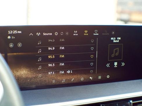 Used 2025 INFINITI QX80 Sensory AWD/4WD image 28