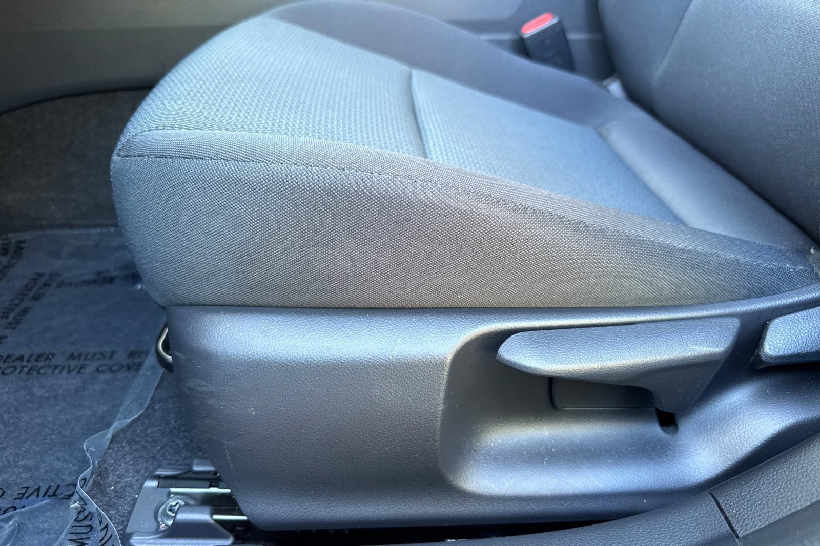 Used 2026 Toyota Prius LE FWD image 15