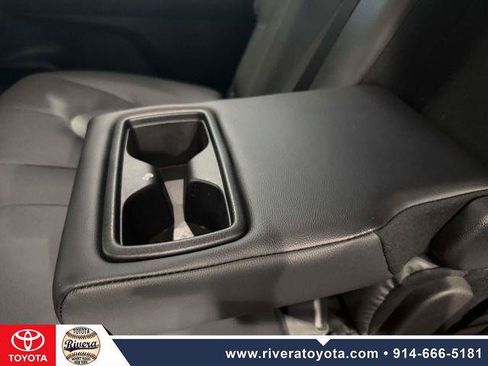 Certified 2024 Toyota Grand Highlander AWD image 17