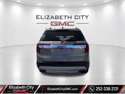 Used 2023 GMC Acadia SLT FWD image 8