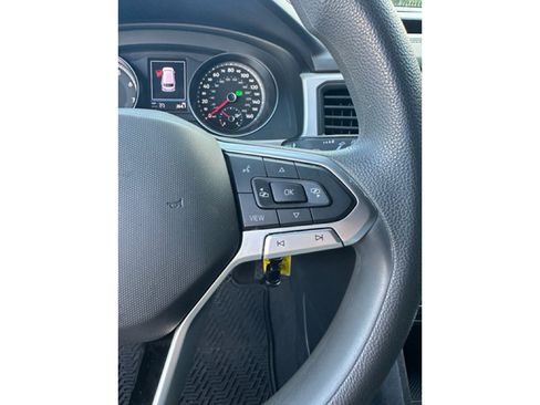 Used 2020 Volkswagen Atlas Cross Sport S image 18