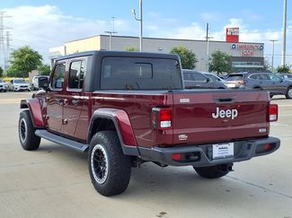 Used 2022 Jeep Gladiator Overland w/ Popular Equipment Package AWD/4WD video 2