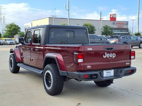 Used 2022 Jeep Gladiator Overland w/ Popular Equipment Package AWD/4WD image 2