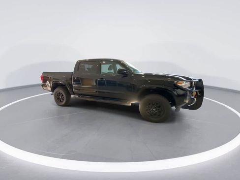 Certified 2021 Toyota Tacoma SR AWD/4WD image 2