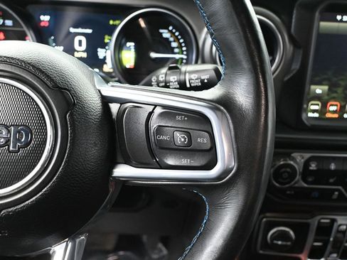 Used 2023 Jeep Wrangler Unlimited Rubicon 4xe w/ Steel Bumper Group image 28