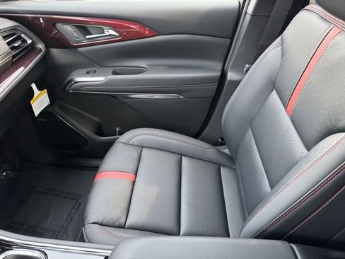New 2026 Chevrolet Traverse RS image 21
