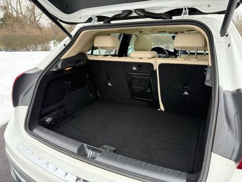 Used 2019 Mercedes-Benz GLA 250 4MATIC image 18