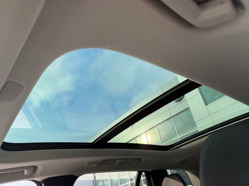 Used 2024 Volvo XC90 B5 Plus w/ Protection Package image 15