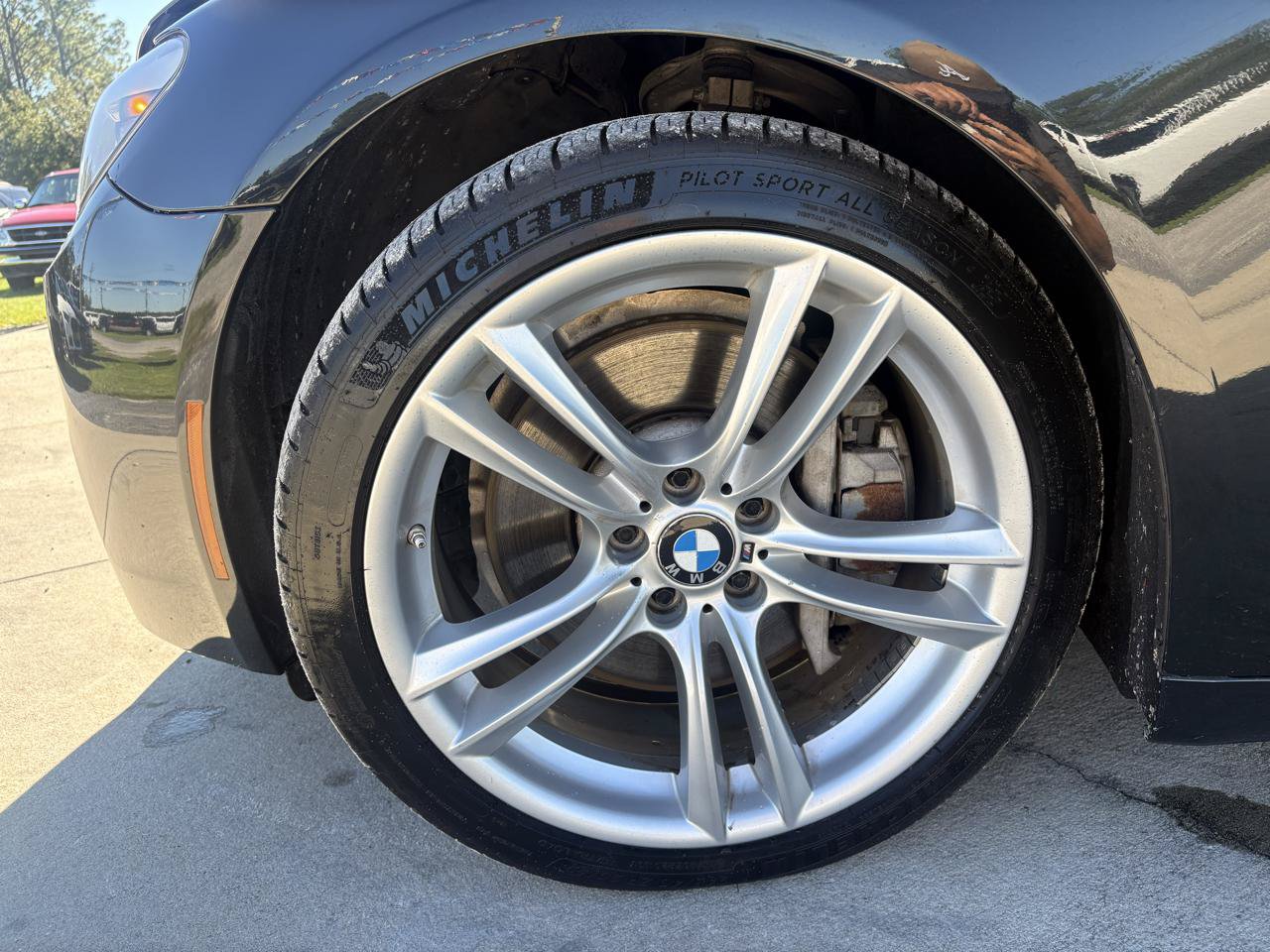 Used 2011 BMW 750Li RWD image 32