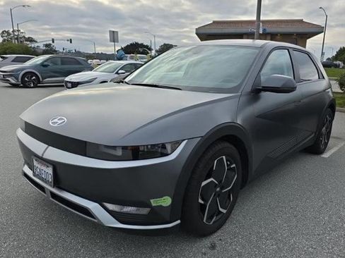 Used 2023 Hyundai Ioniq 5 SEL image 3