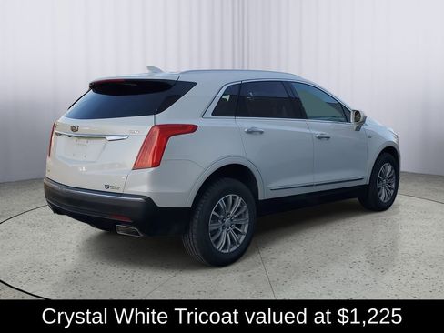 Used 2019 Cadillac XT5 Luxury image 3