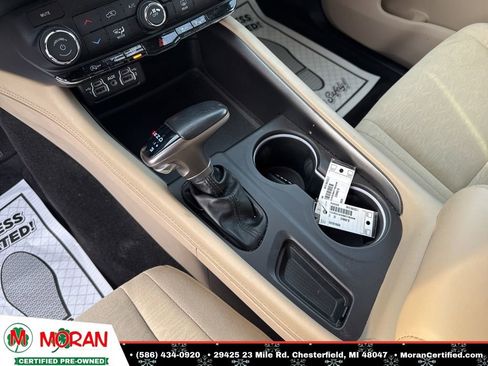 Used 2021 Dodge Durango SXT image 17