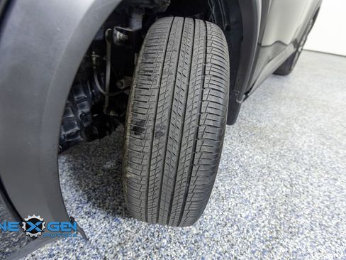Used 2022 Nissan Rogue SV AWD/4WD image 43