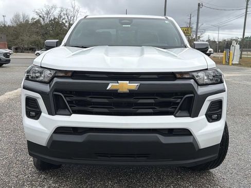 Used 2024 Chevrolet Colorado LT w/ LT Convenience Package RWD image 5