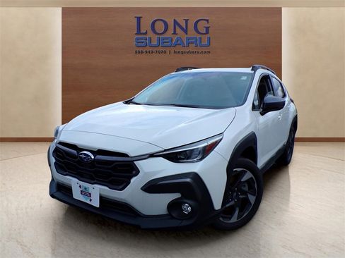 Used 2024 Subaru Crosstrek 2.5i Limited image 2