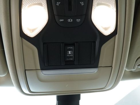 Certified 2020 RAM 1500 Big Horn AWD/4WD image 40