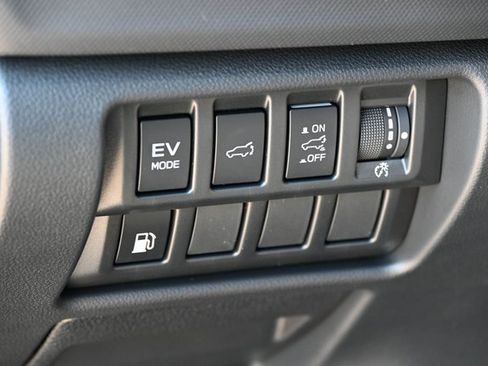 New 2025 Subaru Forester Limited image 23