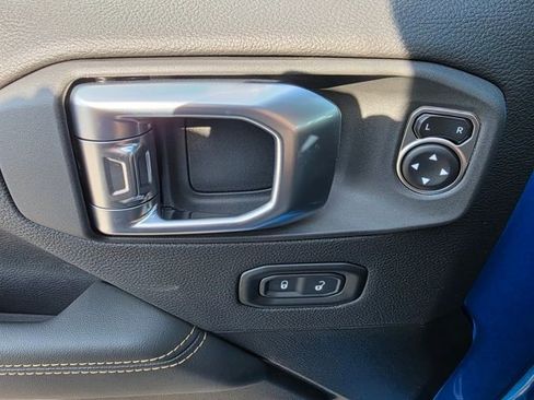 New 2026 Jeep Wrangler Unlimited Sahara image 10