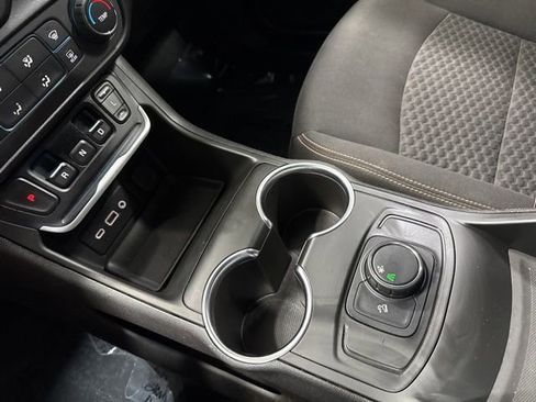Used 2018 GMC Terrain SLE FWD image 20