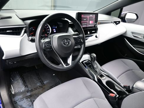 Used 2022 Toyota Corolla SE image 12