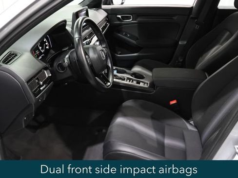 Used 2025 Honda Civic Sport image 10