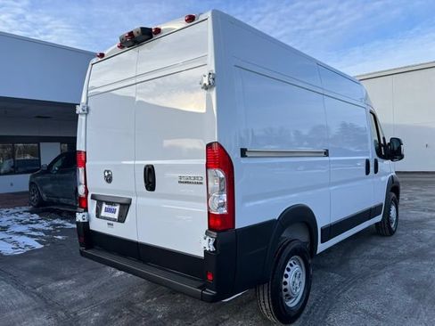Used 2025 RAM ProMaster 1500 FWD image 3
